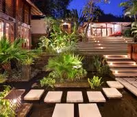 Villa Bunga Wangi, Villa en la noche